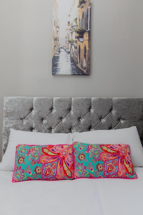 Bright & Homely City Centre Apartment Near Holyrood Edinburgh Dış mekan fotoğraf